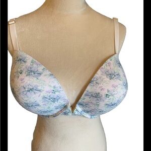 Victoria Secret Push Up Bra Underwire White/Blue Floral 38DDD Padded